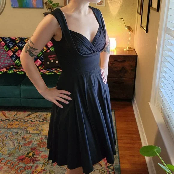 Trashy Diva Black Pinup Dress Size 2 - Picture 3 of 5